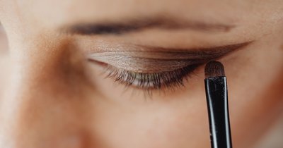 Make-up für Anfänger: Vollständige Anleitung